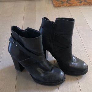 Steve Madden Leather Bootie